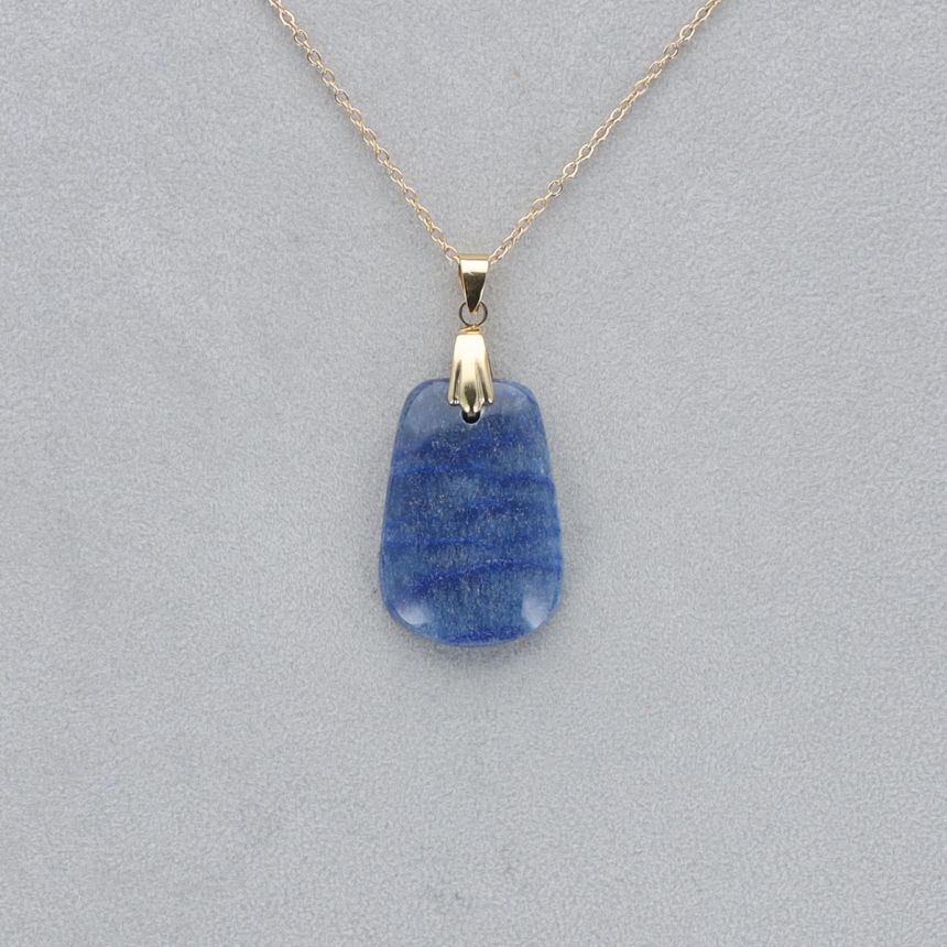 Quartz Bleu Cabochon percé 18