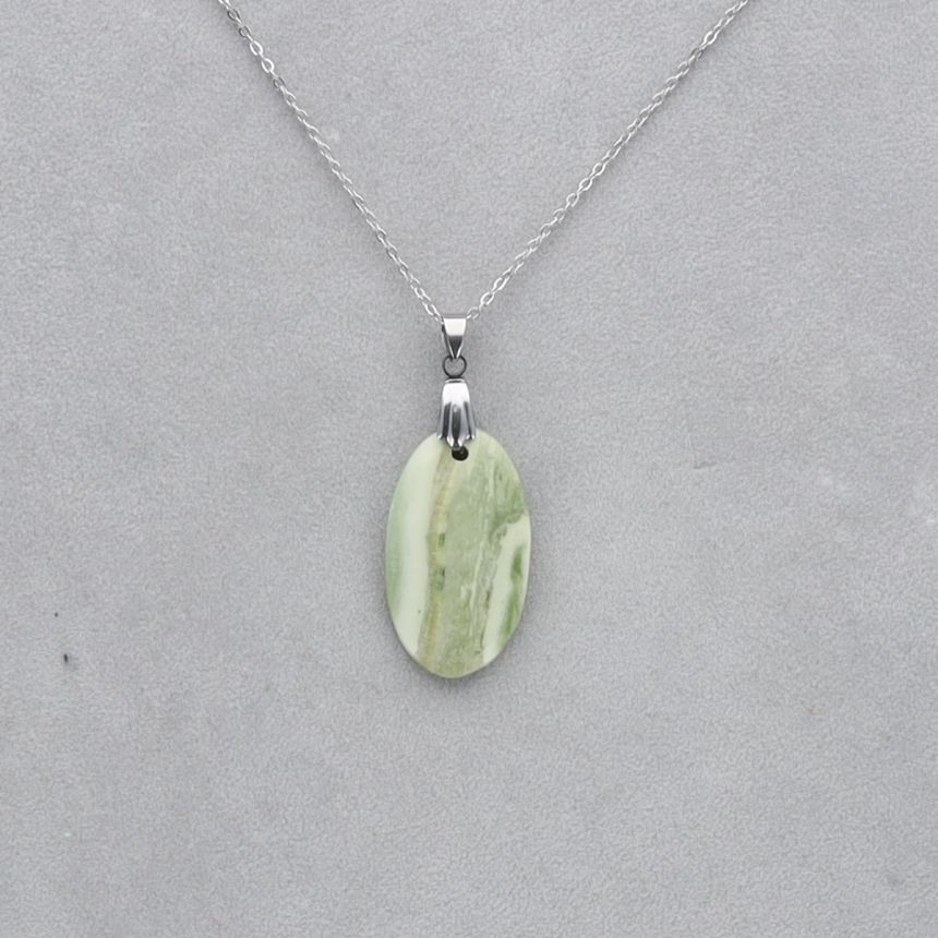 Serpentine Cabochon percé 16